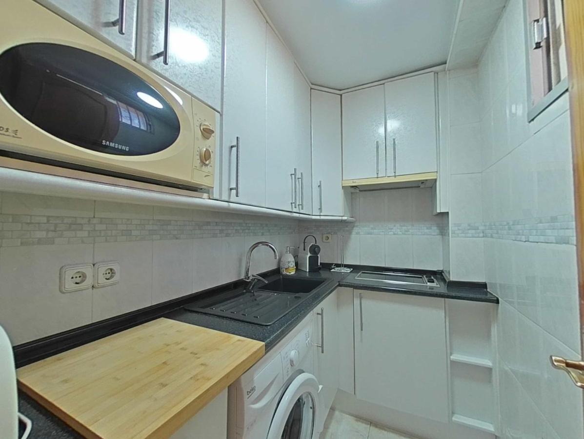 Acogedor En La Carihuela Con Plaza De Garaje Garantizada! Sol Montemar Διαμέρισμα Τορρεμολίνος Εξωτερικό φωτογραφία