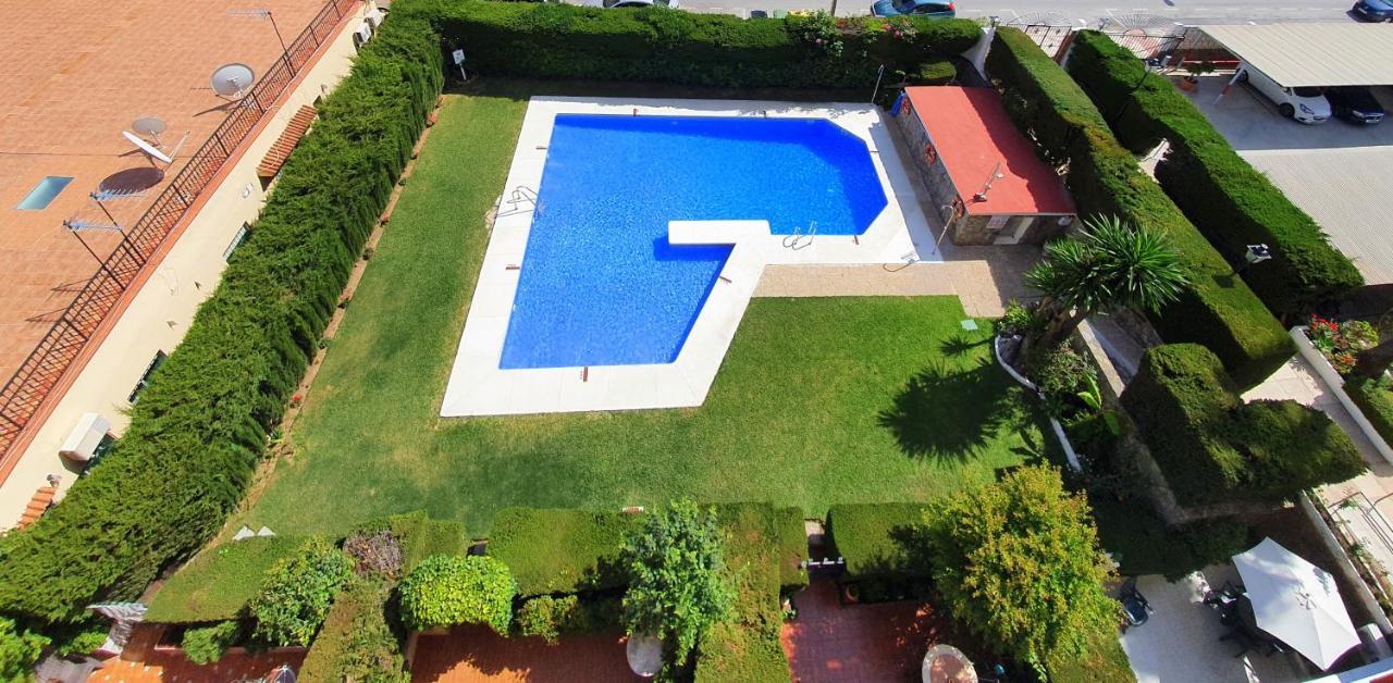 Acogedor En La Carihuela Con Plaza De Garaje Garantizada! Sol Montemar Διαμέρισμα Τορρεμολίνος Εξωτερικό φωτογραφία